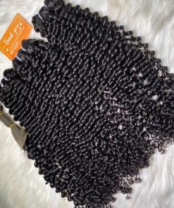 Luxury-Curly-Weft-Hair-Extensions-100%-Raw-Vietnamese-Hair-Wholesale