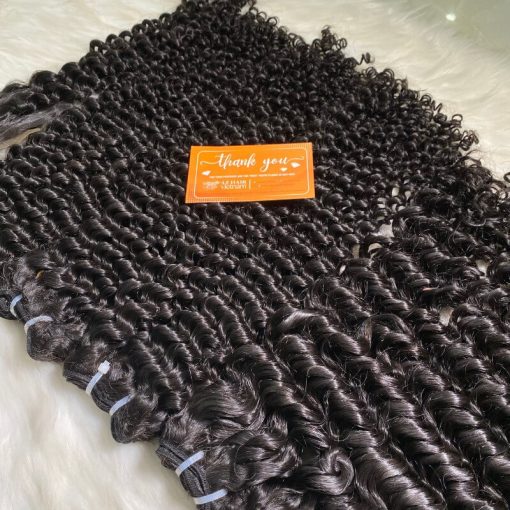 Luxury-Curly-Weft-Hair-Extensions-100%-Raw-Vietnamese-Hair-Wholesale